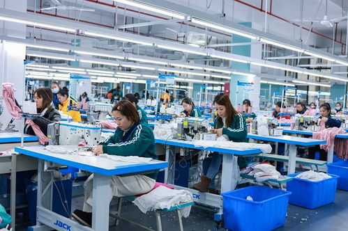 三穗 重?zé)ㄝp紡光彩 聚勢(shì)謀變破局